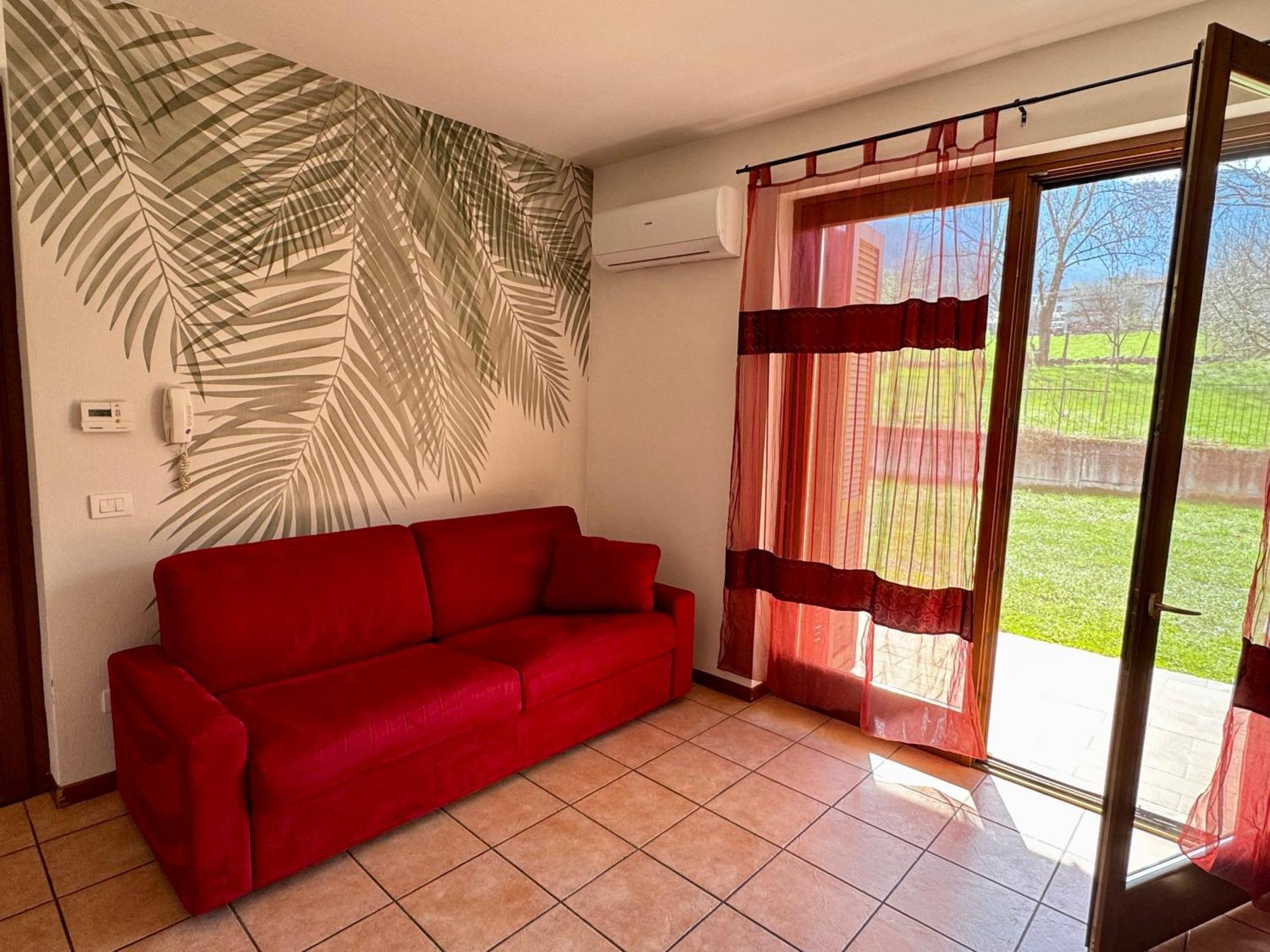 Strawberry House Villa Colico Dış mekan fotoğraf